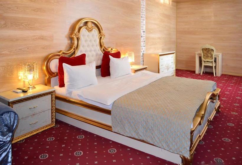 هتل Grand  Belorusskaya