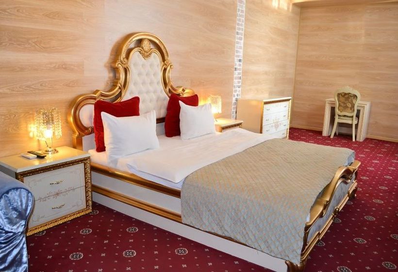 هتل Grand  Belorusskaya