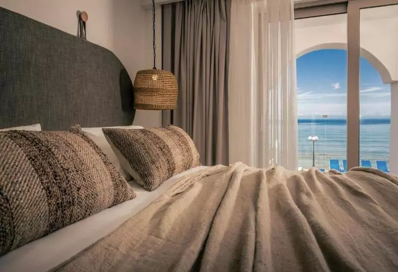 Hotel Boletsos Beach