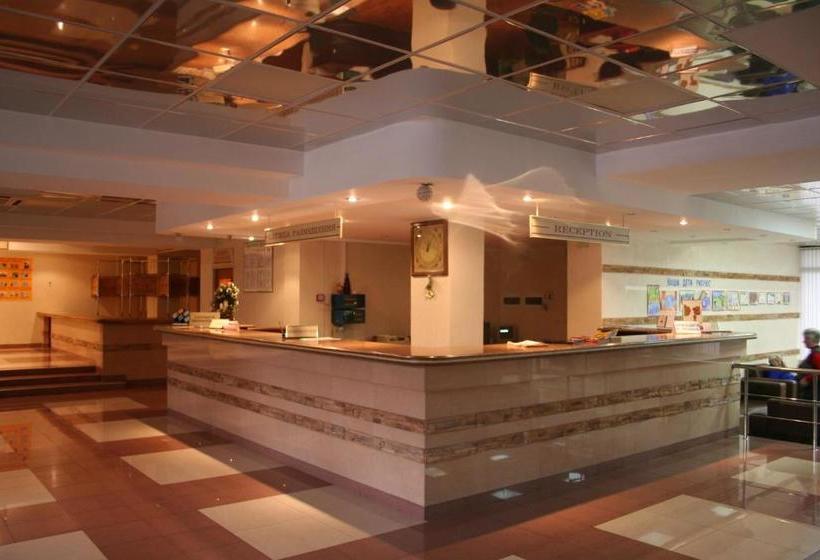 בית מלון כפרי Pansionat Burgas