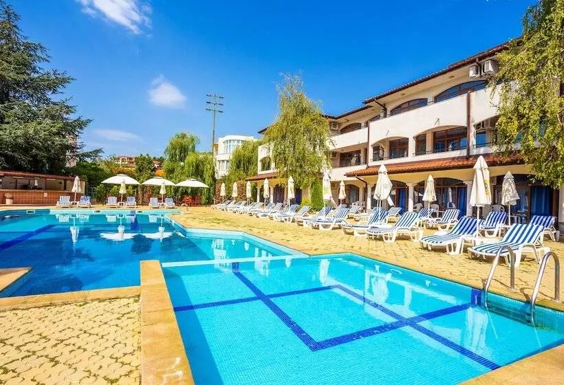 Hotelli Complex Sunrise All Inclusive