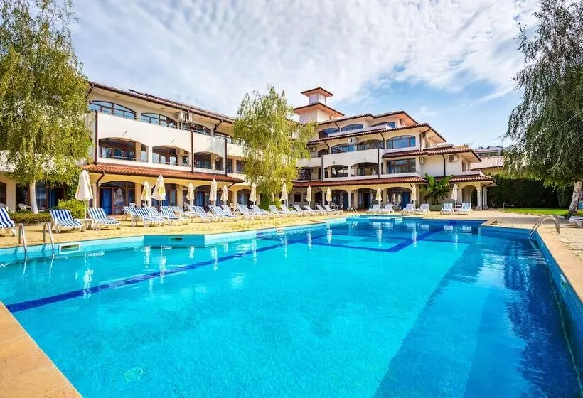 Hotelli Complex Sunrise All Inclusive