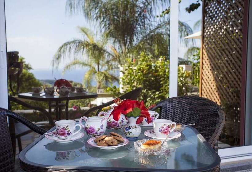 هتل Filoxenia Sea & View