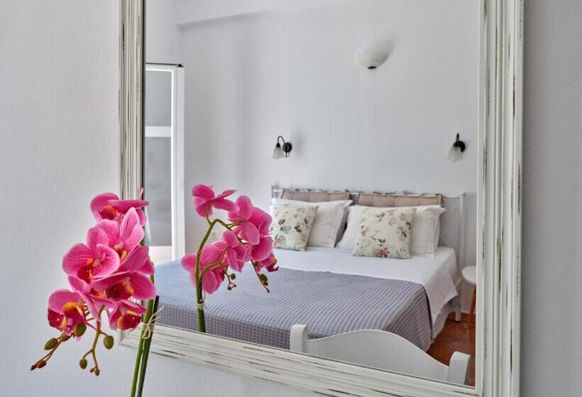 בית מלון כפרי Galini