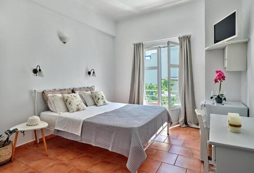 בית מלון כפרי Galini