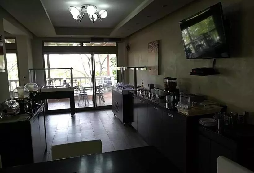 ホテル Garden