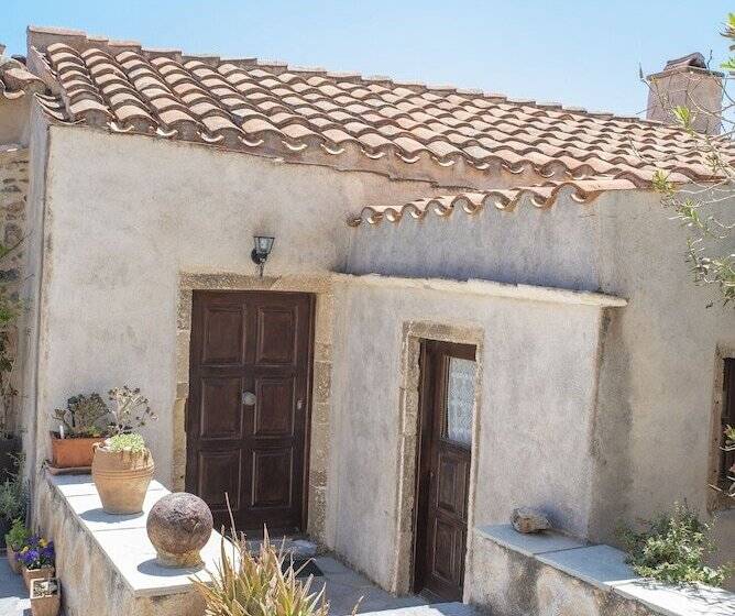 בית מלון כפרי Goulas Traditional Guesthouse