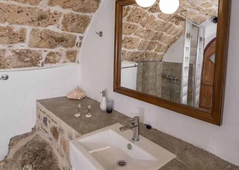 בית מלון כפרי Goulas Traditional Guesthouse