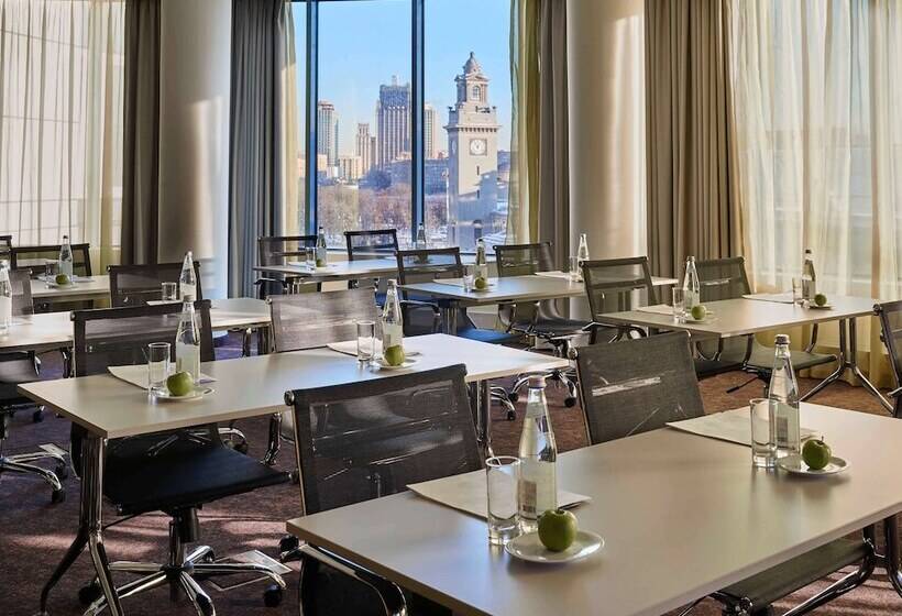 ホテル Ibis Moscow Kievskaya