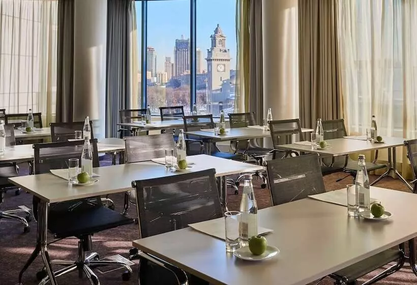 هتل Ibis Moscow Kievskaya
