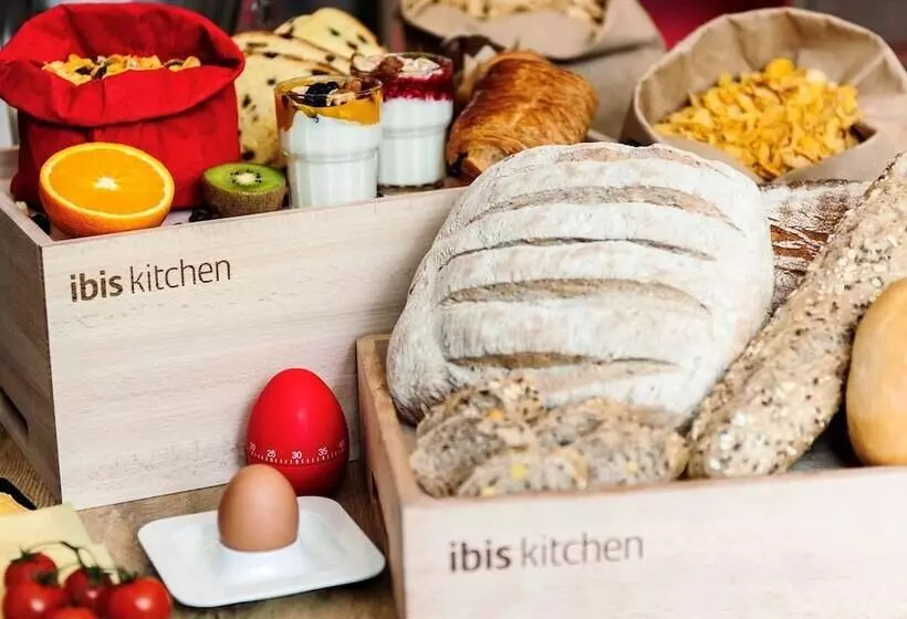 هتل Ibis Moscow Kievskaya
