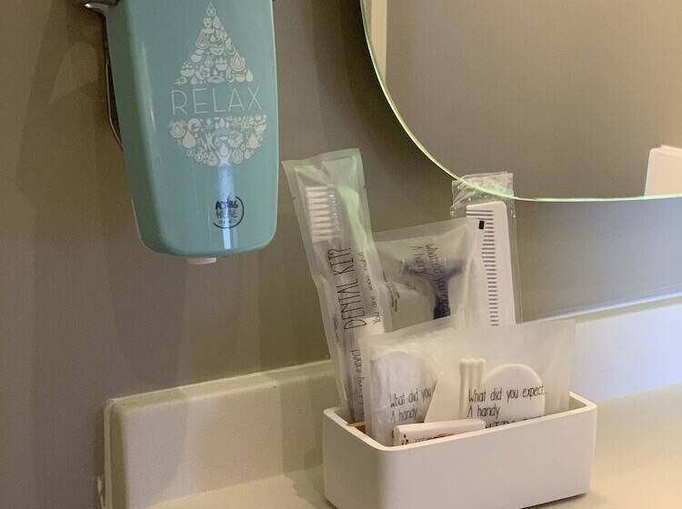 ホテル Ibis Moscow Kievskaya