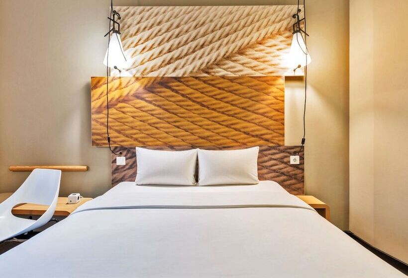 ホテル Ibis Moscow Kievskaya