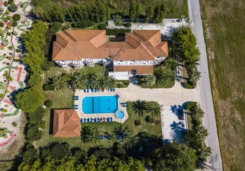 هتل Kalidonio Studios Zante