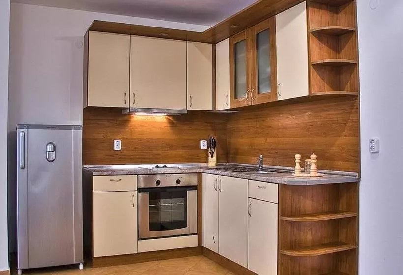 هتل Montemar Villas