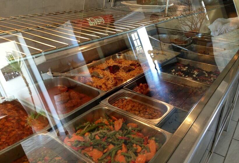 בית מלון כפרי Paros Blue Dolphin