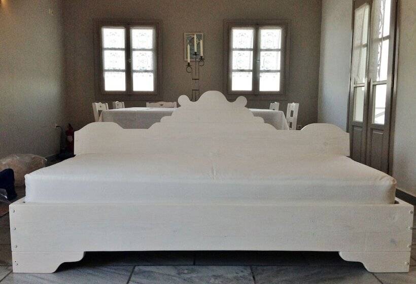 בית מלון כפרי Paros Blue Dolphin