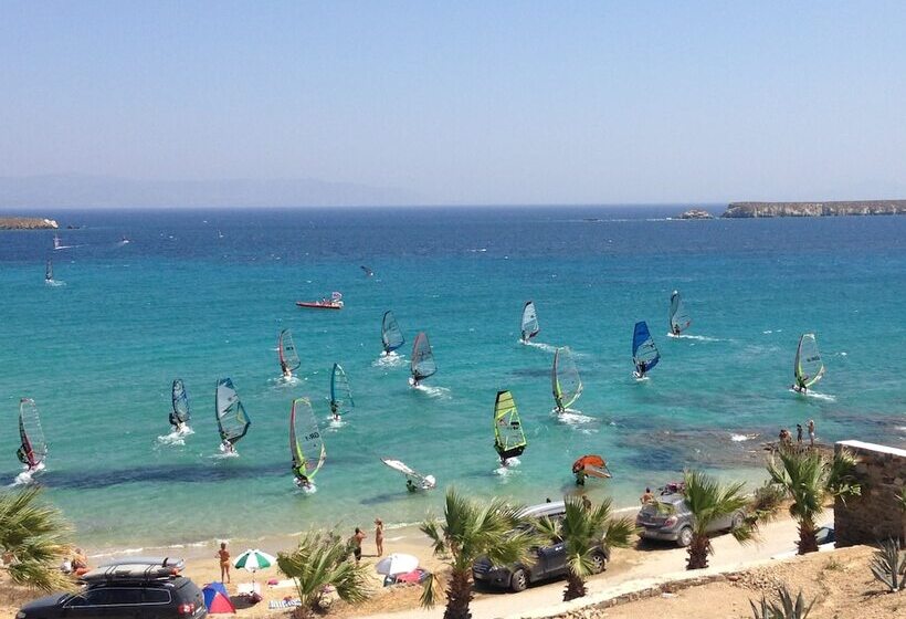 בית מלון כפרי Paros Blue Dolphin