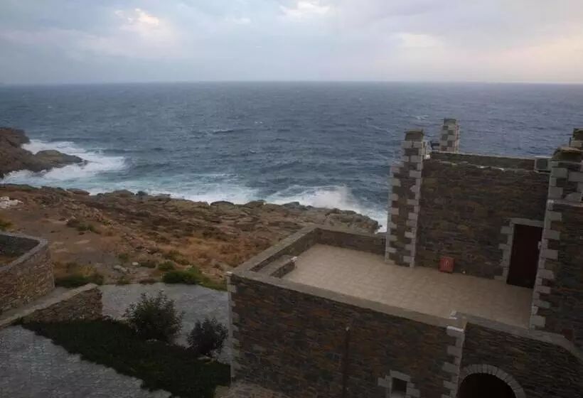 ホテル Porto Mani Suites