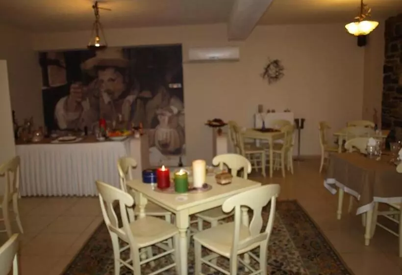 ホテル Porto Mani Suites
