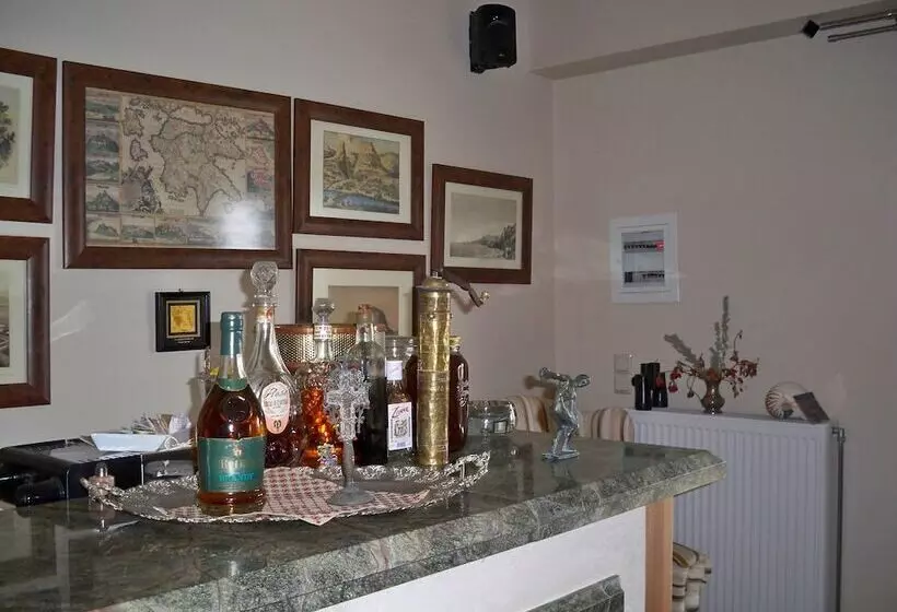 ホテル Porto Mani Suites