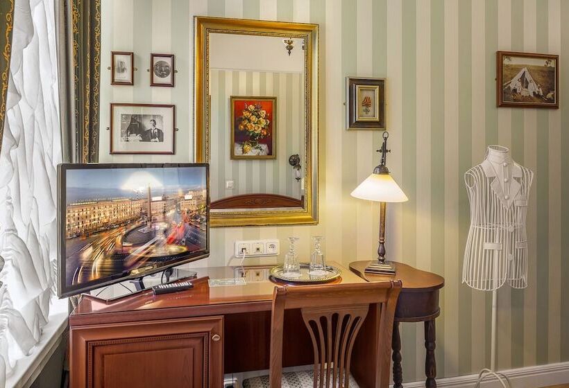 ホテル Silver Age