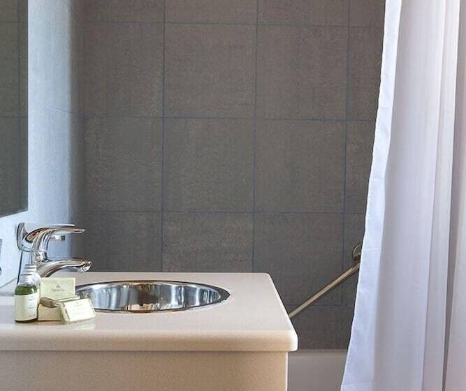 Kastellos Village Central Complex