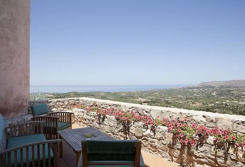 Kastellos Village   Central Complex