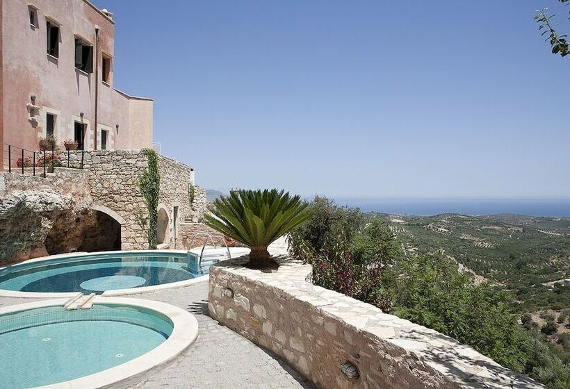 Kastellos Village Central Complex