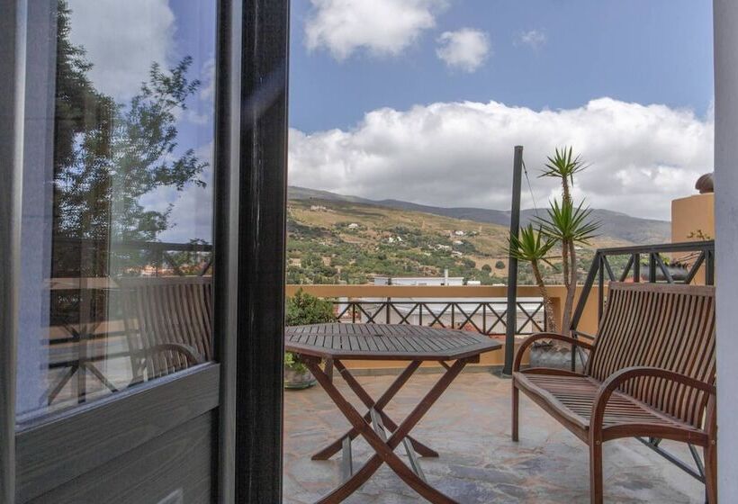 بنسيون Kalimera Andros