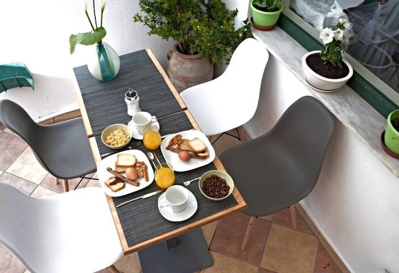 بنسيون Kalimera Andros