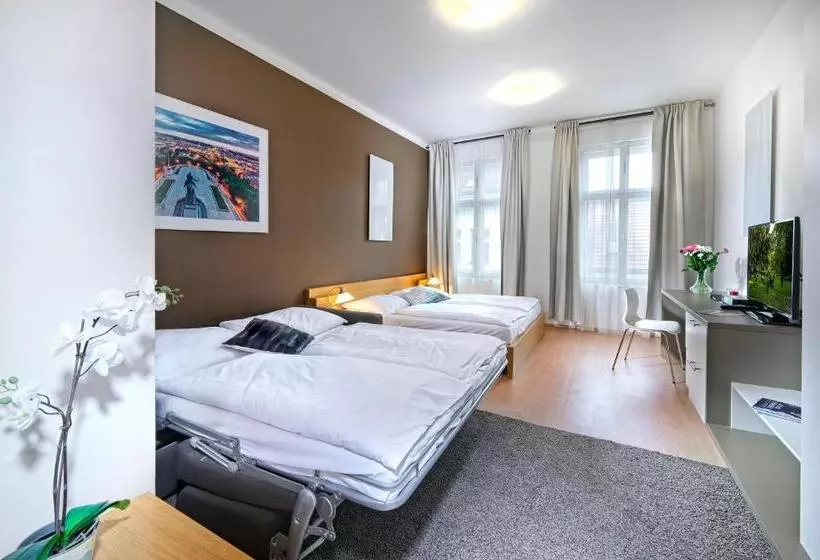 Hôtel Downtown Suites Chlumova