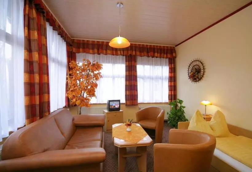 هتل Elisabeth Pension