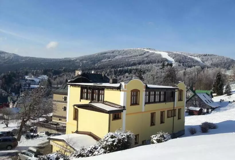 هتل Elisabeth Pension