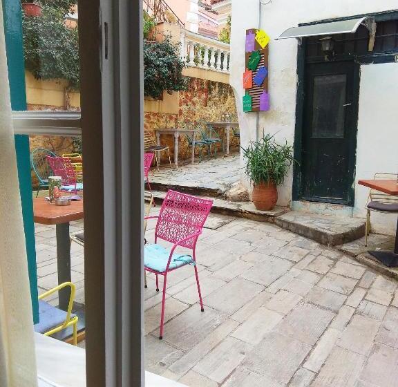 هتل Filyra Pension