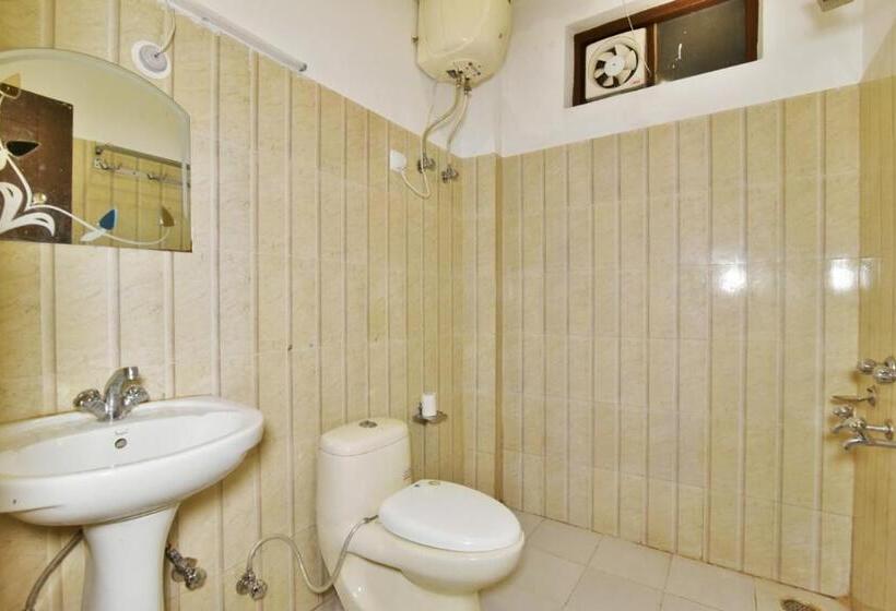 בית מלון כפרי Kalinga Intercontinental