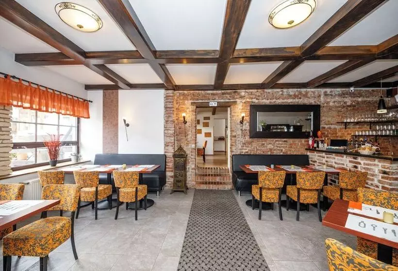 Hotel Lomnice