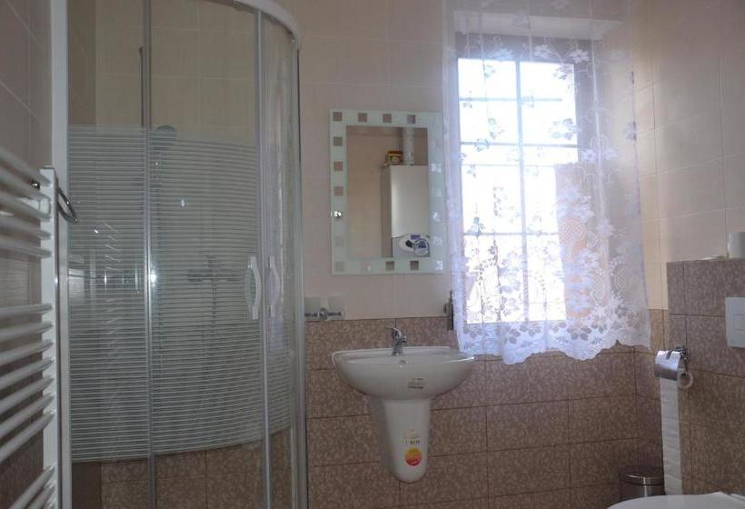 هتل Apart Star Lux