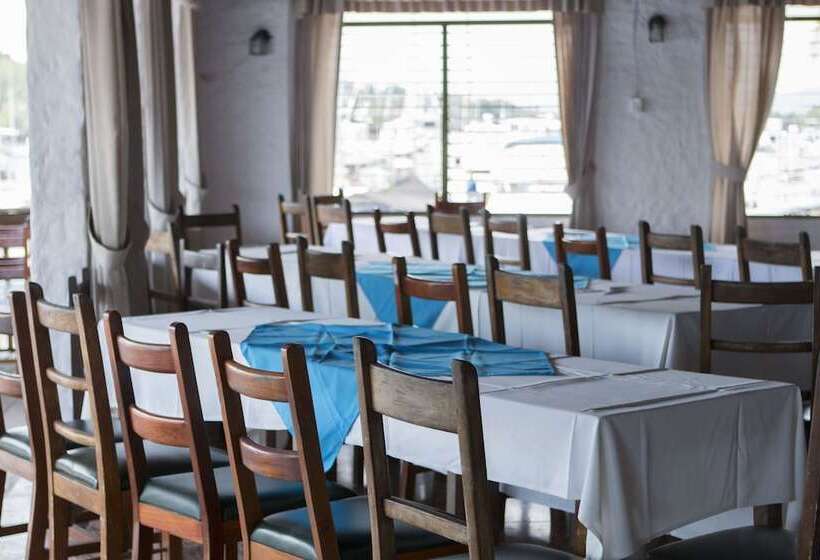 فندق Porto Bello