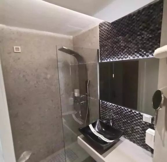 ホテル Porto Palio Beach