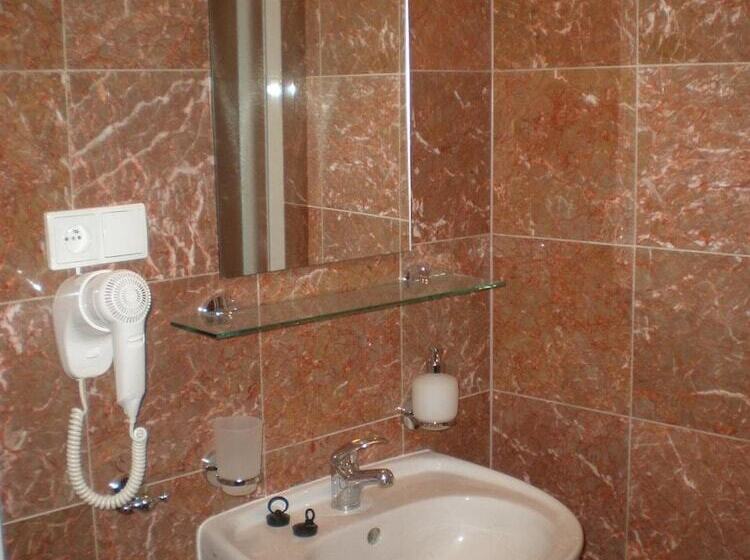 Szálloda Residence Muzeum Vltavinu