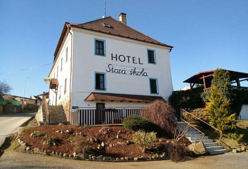 Отель Stará škola Na šumavě