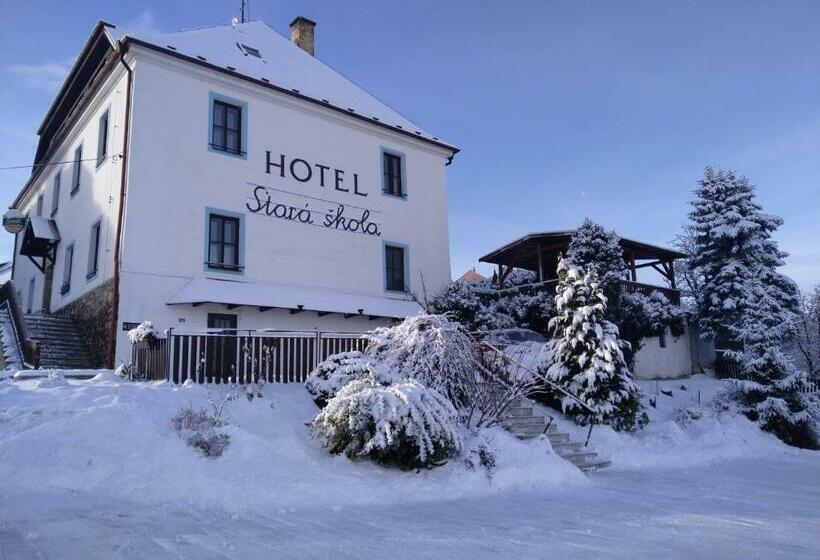 Отель Stará škola Na šumavě