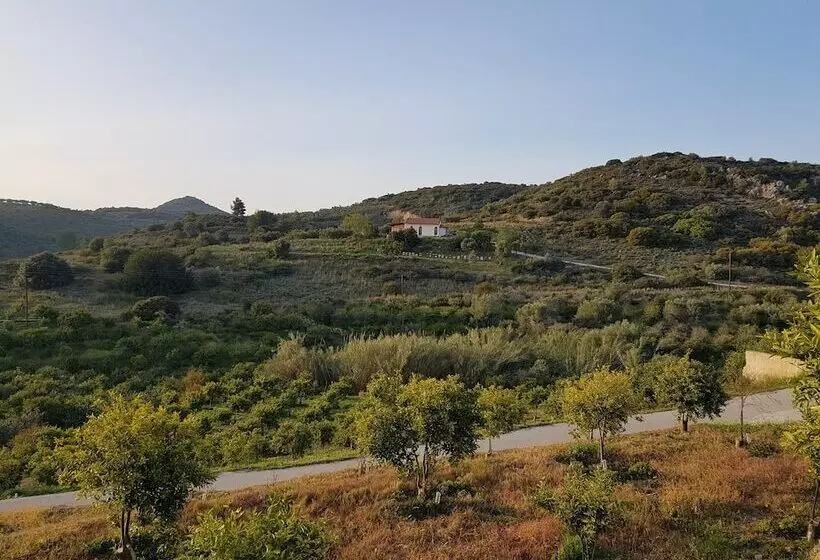 Perivoli Country Hotel & Retreat