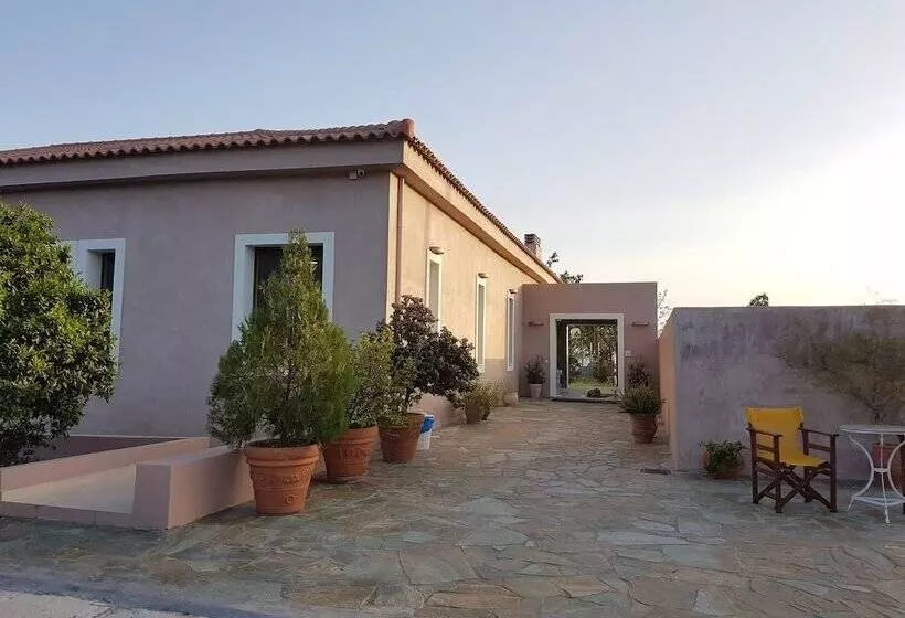 Perivoli Country Hotel & Retreat