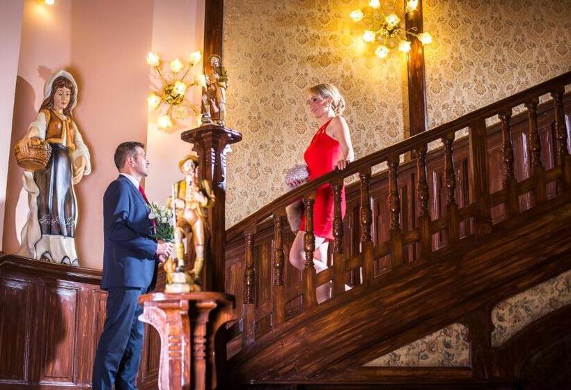 Rubezahl Marienbad Luxury Historical Castle Hotel & Golf Castle Hotel Collection