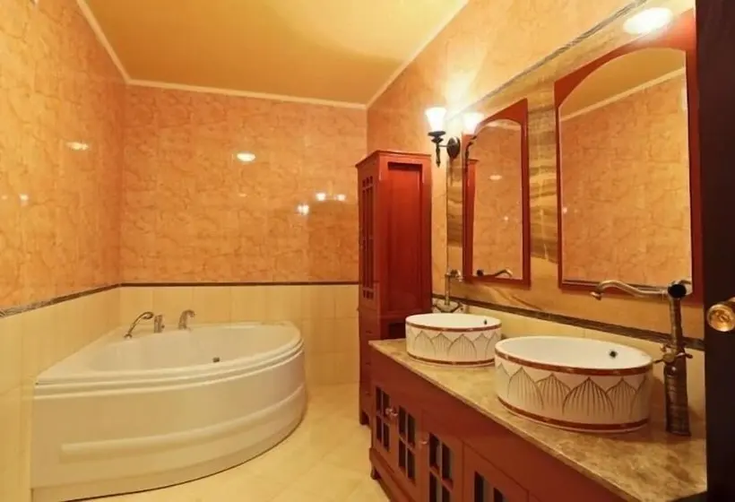 Rubezahl Marienbad Luxury Historical Castle Hotel & Golf Castle Hotel Collection