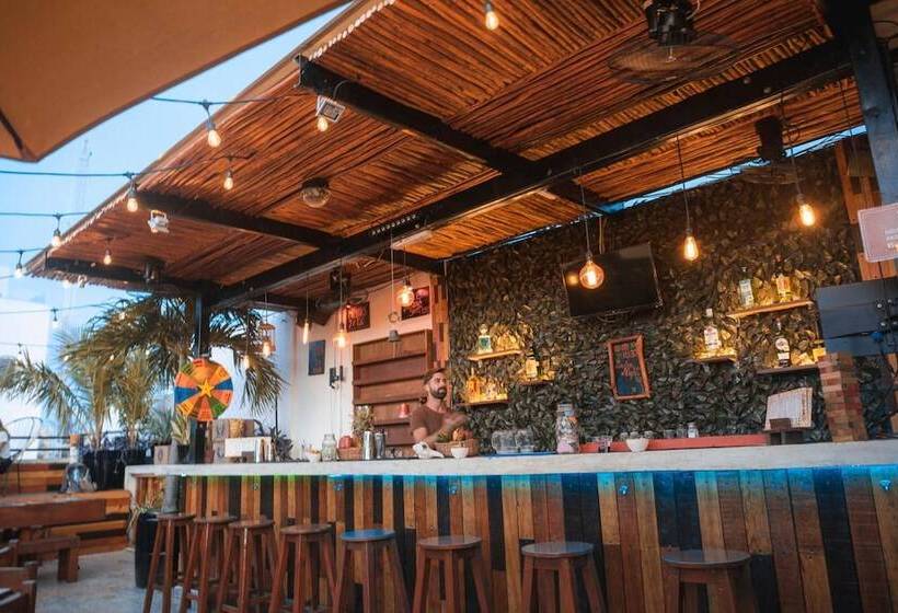 Che Playa Hostel & Bar Adults Only