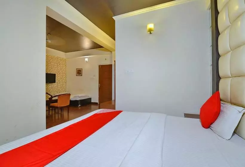 ホテル Aroma Classic In Central Jaipur