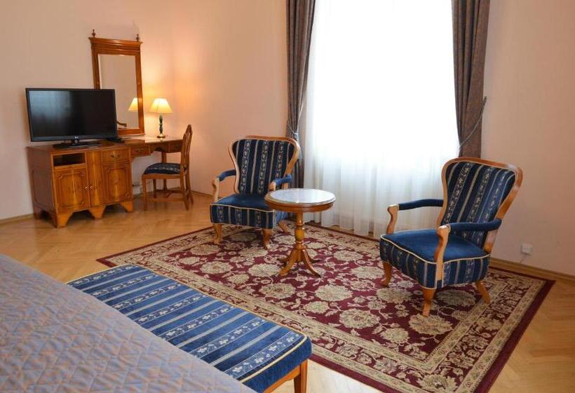 فندق Bristol Vila Tereza